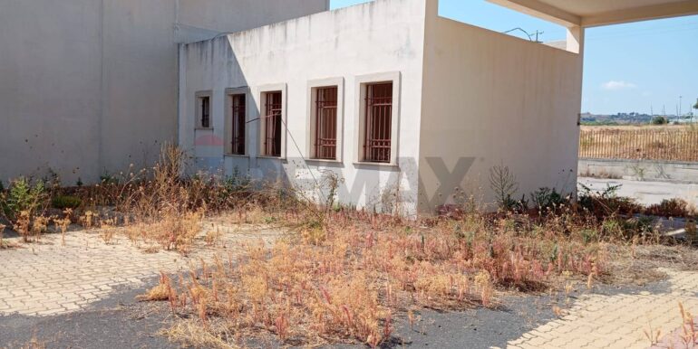 20250820172130-975212-7