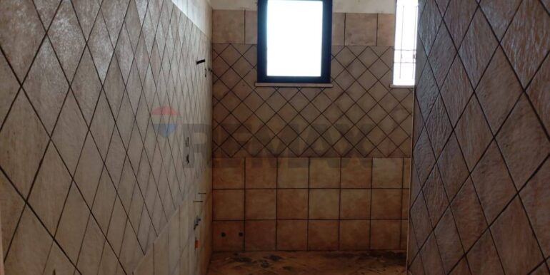 20250820172130-975212-8