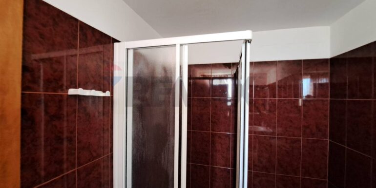 20250820181651-975079-9