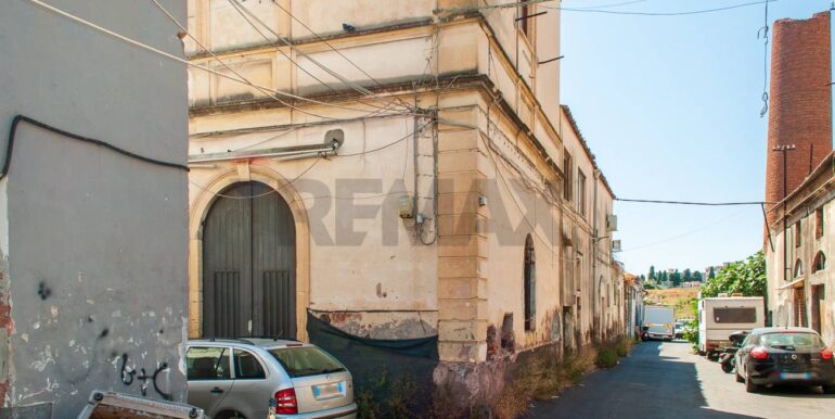 2025082095932-975086-9