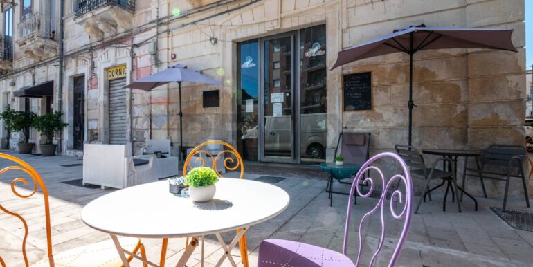 20250821102026-975248-11