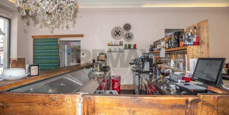 20250821102153-975248-37