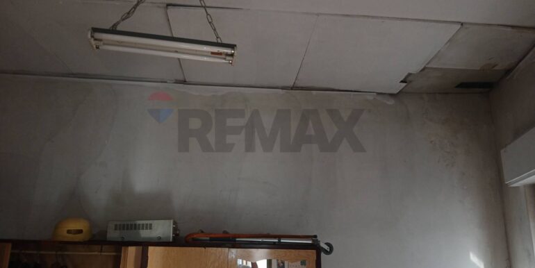 20250821120810-975261-12