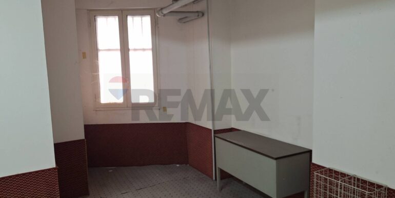 20250821182143-975313-10