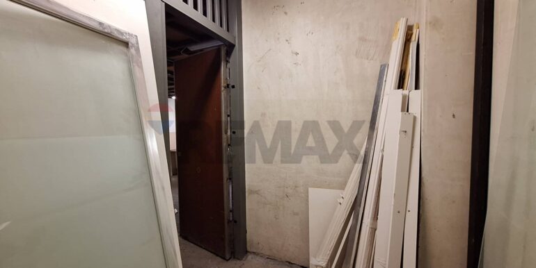 20250821182221-975313-22