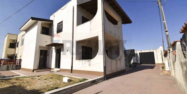 20250823164259-975018-1