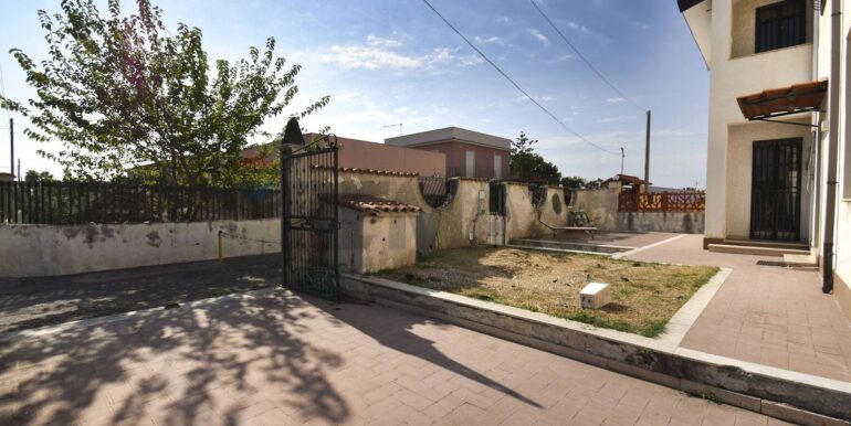 20250823164302-975018-2