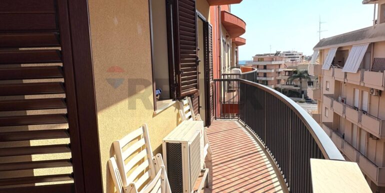 20250825115643-975263-11