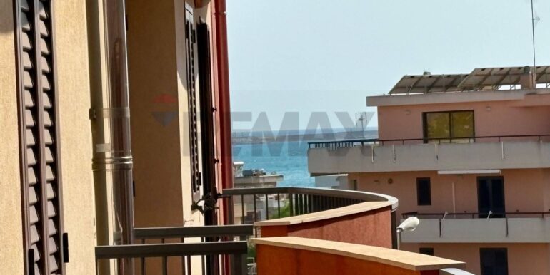 20250825115646-975263-12