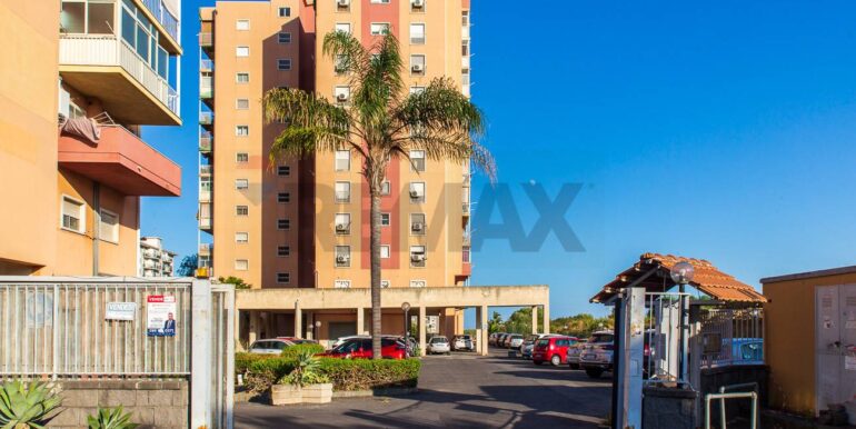 20250825184156-975684-1