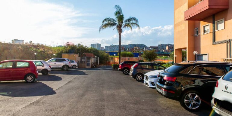 20250825184204-975684-3