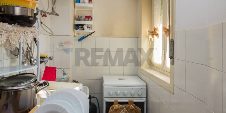 20250825184242-975684-15