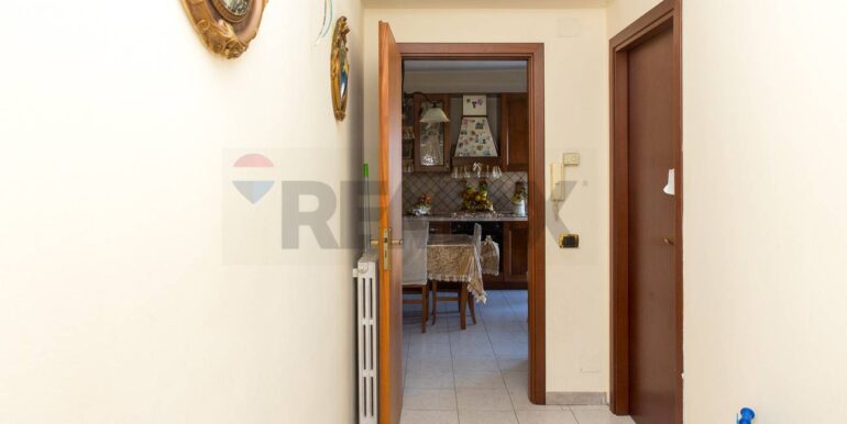 20250825184244-975684-16