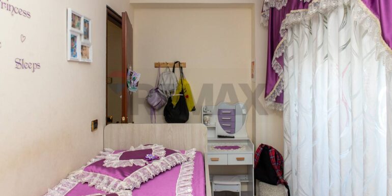 20250825184250-975684-18