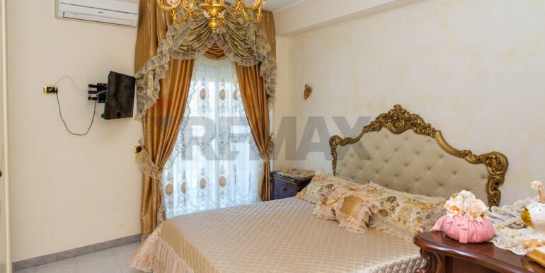 20250825184329-975684-30