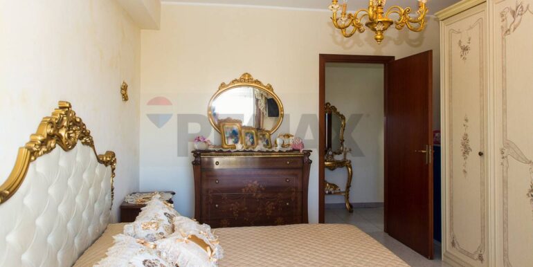 20250825184332-975684-31