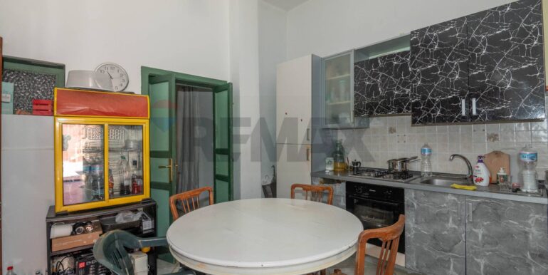 20250827110635-975890-6