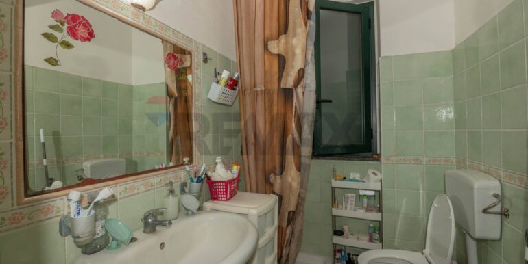 20250827110637-975890-7