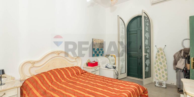 20250827110648-975890-11