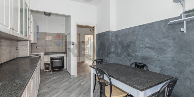 20250827164430-975978-21