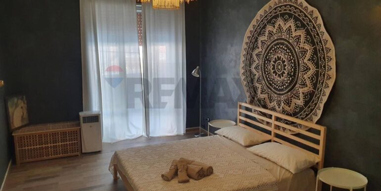 20250827164605-975978-49