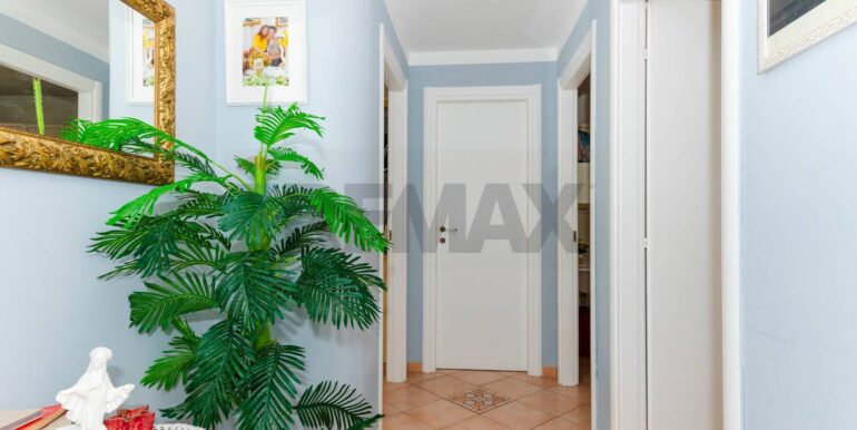 20250828113902-976135-10