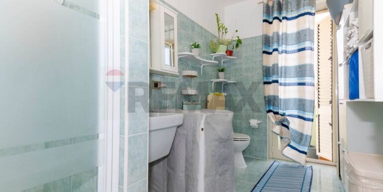 20250828113902-976135-11