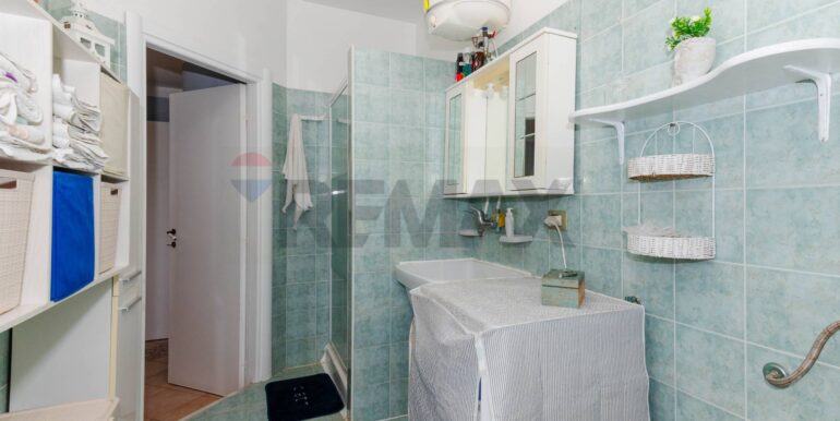 20250828113902-976135-12