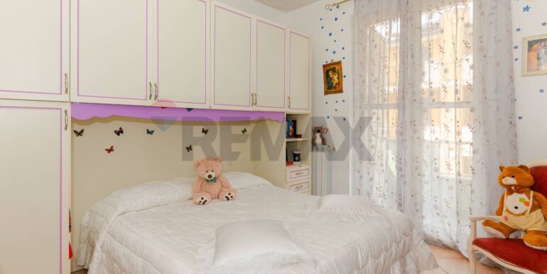 20250828113903-976135-15