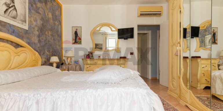 20250828113903-976135-17