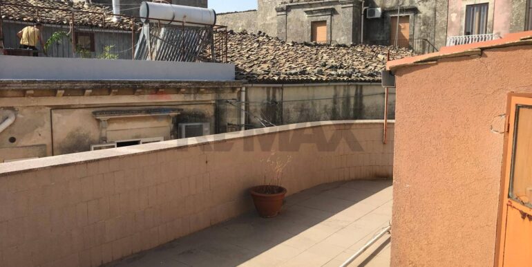 20250828170946-976254-3