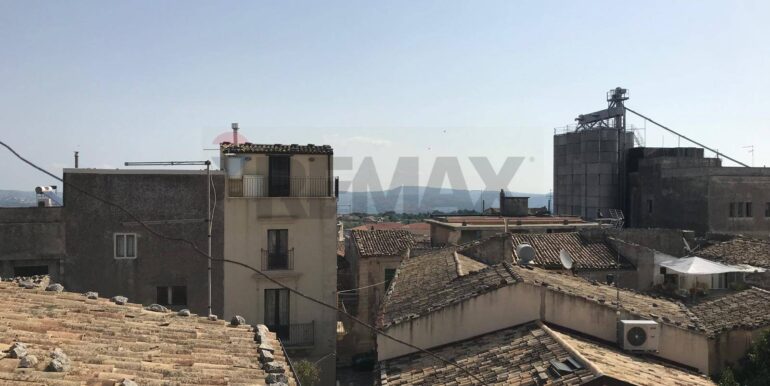 20250828170951-976254-5