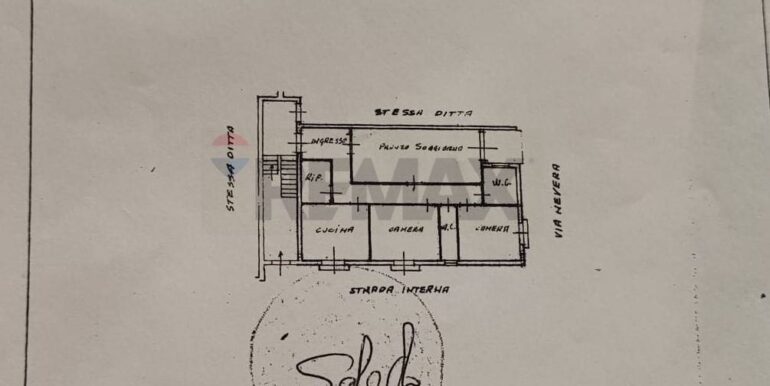 20250828174437-976115-21