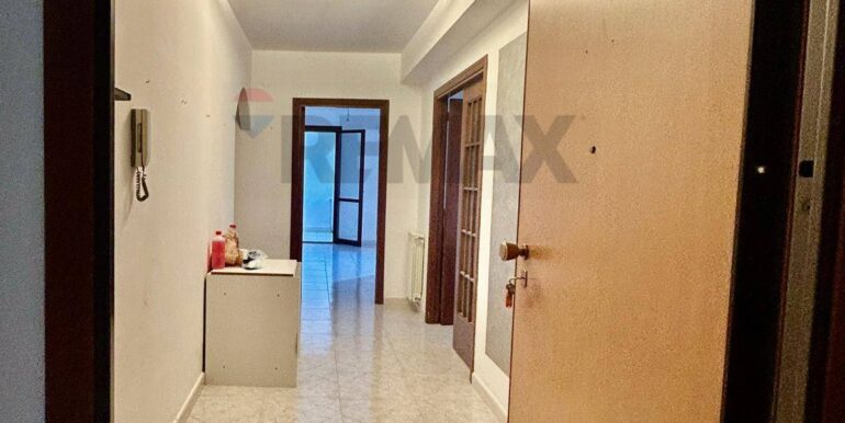 20250829111710-976418-11