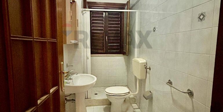 20250829111735-976418-14