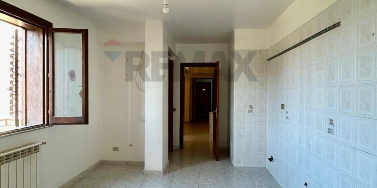 20250829111742-976418-17