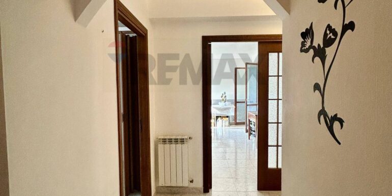 20250829111745-976418-18