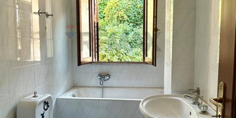 20250829111747-976418-19