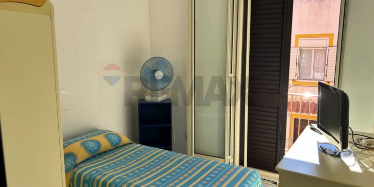 20250829183705-976633-8