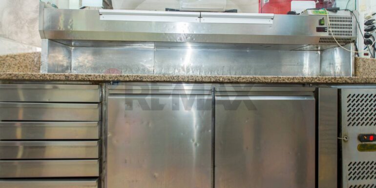 20250829190637-976241-3