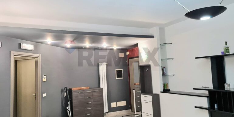 2025082982933-976086-2