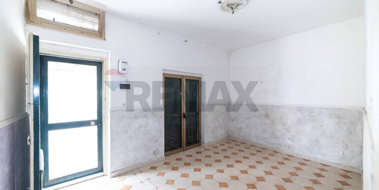 20250901124156-976931-16