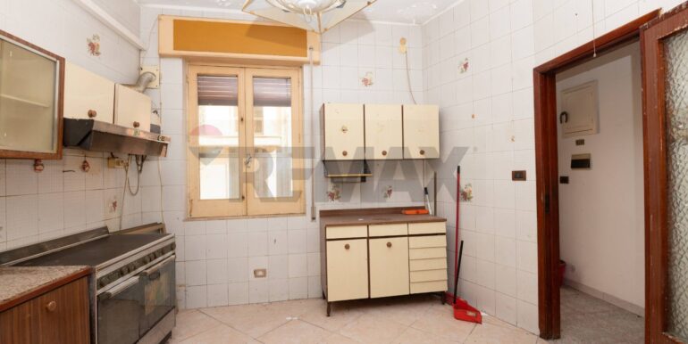 20250901184223-976444-2