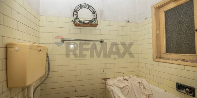 20250901184236-976444-6