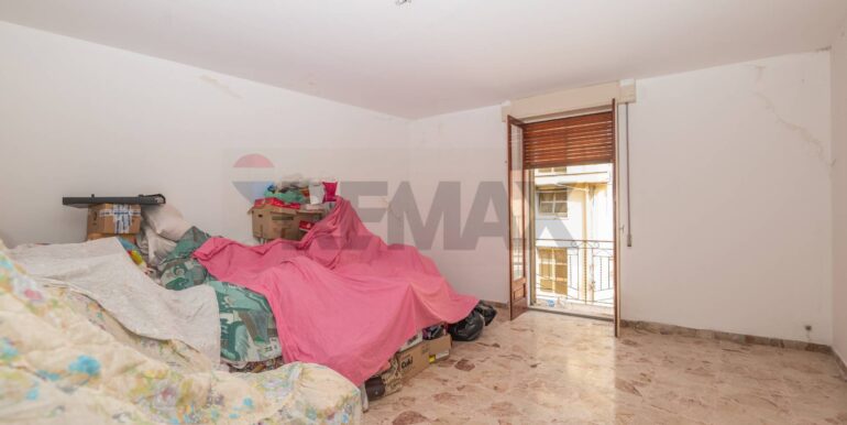 20250901184242-976444-8