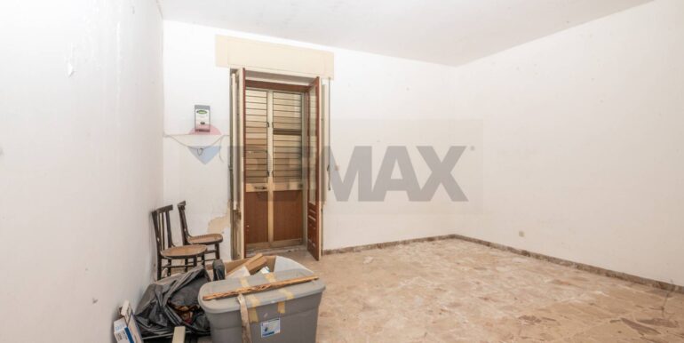 20250901184248-976444-10