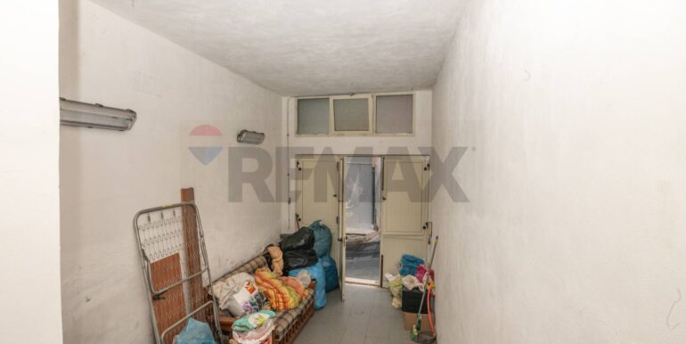 20250901184613-976444-11