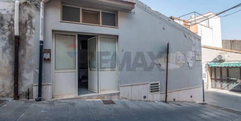 20250901184616-976444-12