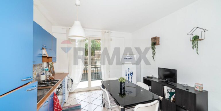 20250902192208-977306-7