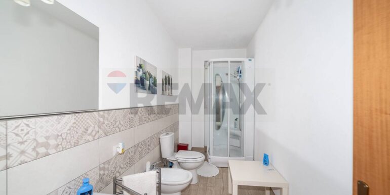 20250902192234-977306-13